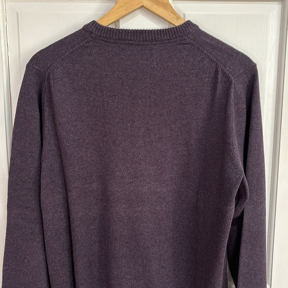 Eddie Bauer || Cotton Cashmere Purple V-Neck Sweater; Size Medium - Picture 8 of 11